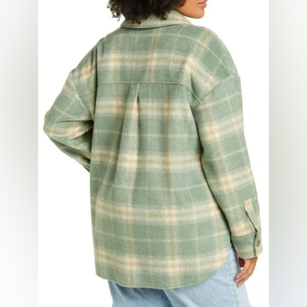 BP. Plaid Brushed Shacket in Green Hedge Plaid. Size Small. 💚 - Picture 4 of 10